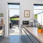 בית נופש 12 Person Holiday Home In Ebeltoft אבלטופט